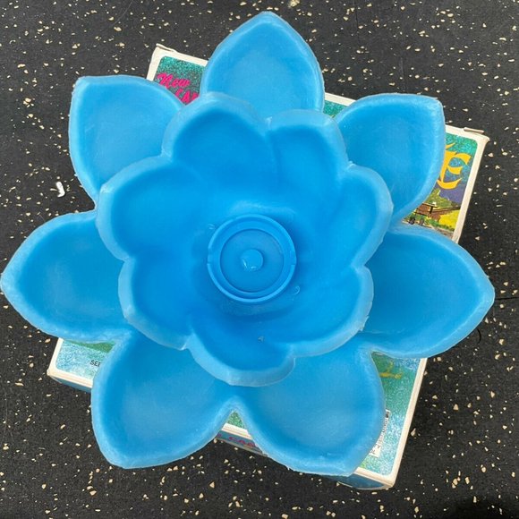 4 Vtg Lotus Lite Candle Glo Floating Pool Candles Tiki MCM Red Orange Blue White - Picture 6 of 11